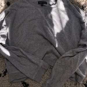 kendall+kylie rare pacsun grey crew neck sups soft